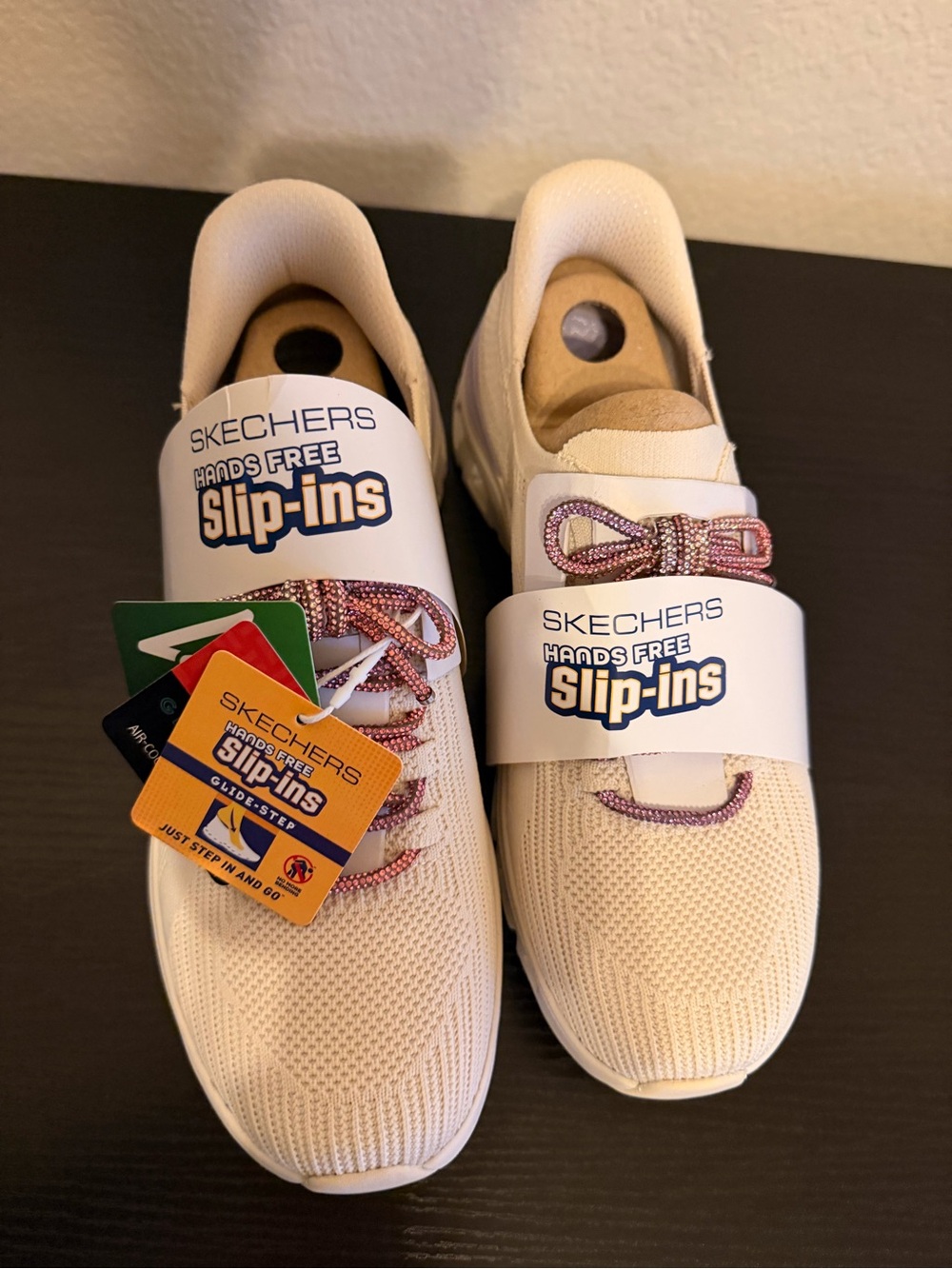 Skechers Hands Free Slip Ins GlideStep sneakers mod. 150482 women’s size 7.5